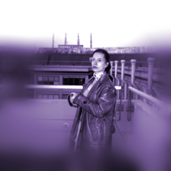 3-AV2V Farah-Sara-Kurnik COLOR2.png