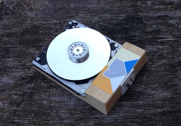 NAPOVEDUJEMO: <br> Yuri Landman: Različne delavnice <br> 11. - 14. november 2015